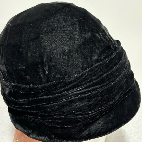 Amish Mennonite modest 
black velvet bonnet hat handmade vintage head covering - Picture 8 of 8